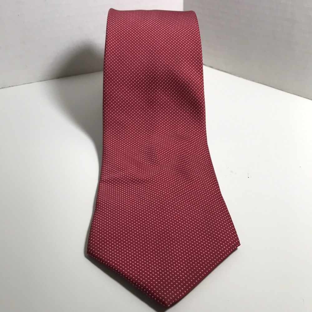 H&M tie